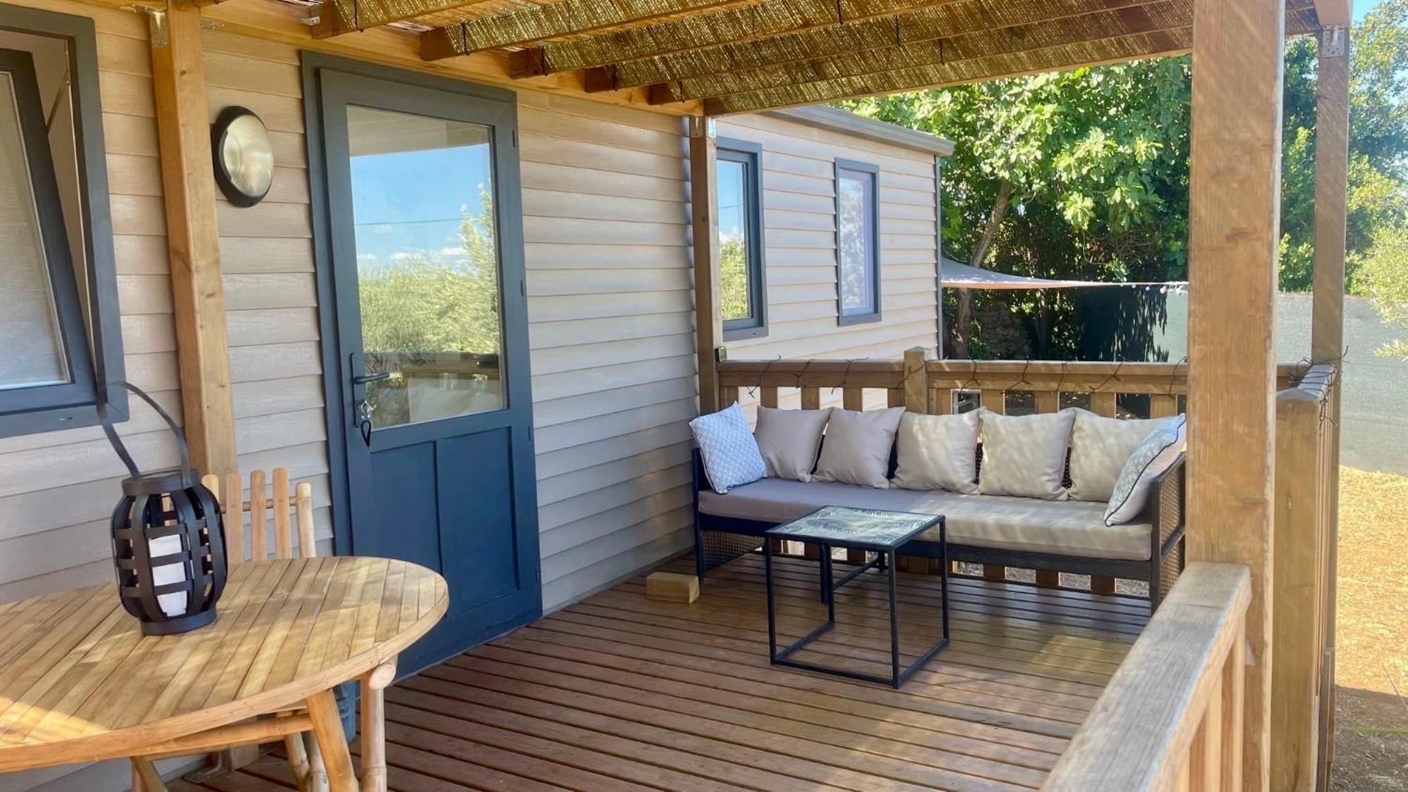 Mobil-Home En Pleine Nature A 3 Mins Du Lac Du Salagou Avec Vue Panoramique Lacoste (Herault) Exterior foto