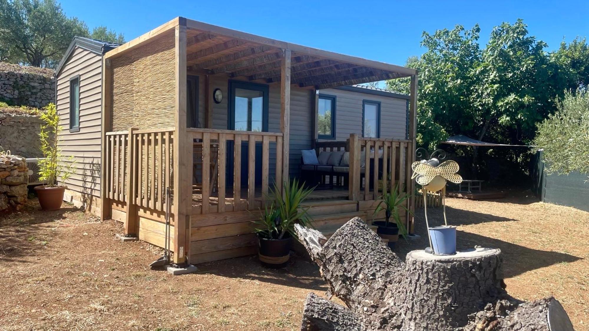 Mobil-Home En Pleine Nature A 3 Mins Du Lac Du Salagou Avec Vue Panoramique Lacoste (Herault) Exterior foto
