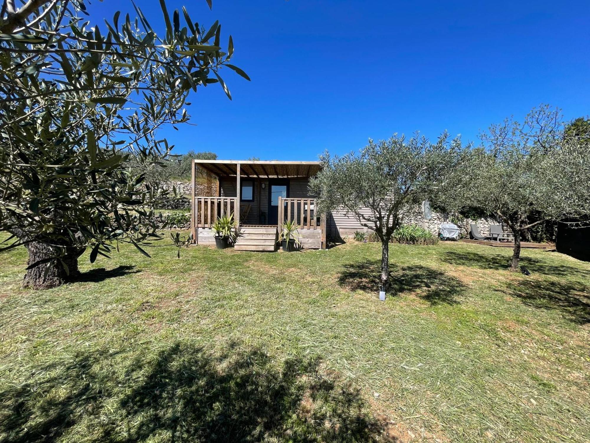 Mobil-Home En Pleine Nature A 3 Mins Du Lac Du Salagou Avec Vue Panoramique Lacoste (Herault) Exterior foto